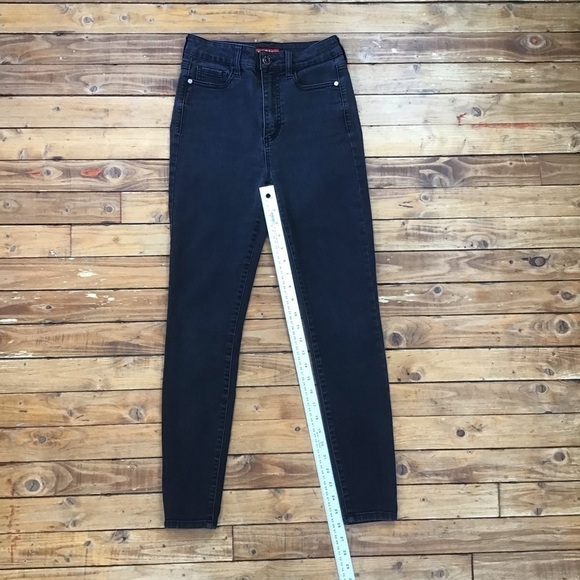 Guess high rise jeans black size 25 high waisted soft lightweight dark Academia - Picture 10 of 14